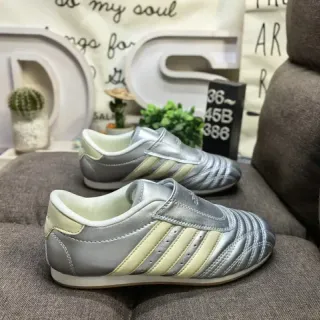 Adidas Silver Beige Laceless Velcro Strap Quilted Toe Box Sneakers