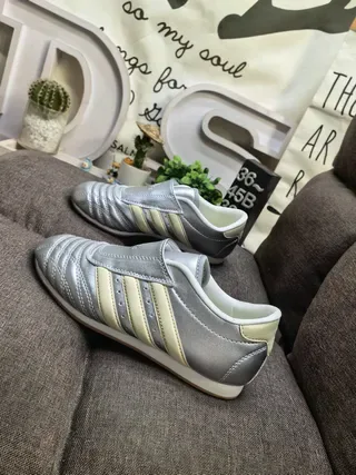 Adidas Prateado Bege Sem Cadarço Fita Velcro Ponta Acolchada Tênis 7
