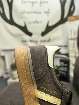Adidas Spezial Tênis Lifestyle de Camurça Marrom e Creme 3