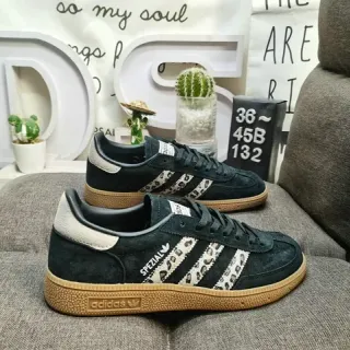 Adidas Spezial Zapatillas Lifestyle de Ante con Estampado de Leopardo