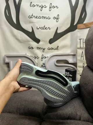 Adidas Supernova Green Gray Silhueta Leve Painel Lateral de Três Listras Tênis de Corrida 4
