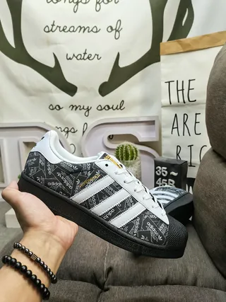 Adidas Superstar Negro y Blanco zapatillas lifestyle 5