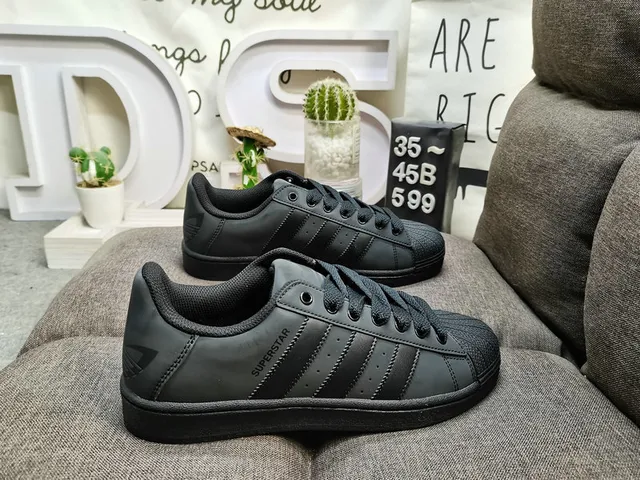 Adidas Superstar Negro y Blanco zapatillas lifestyle 21