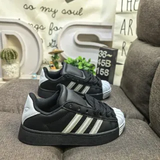Adidas Superstar أحذية رياضية أسود فضي نمط حياة