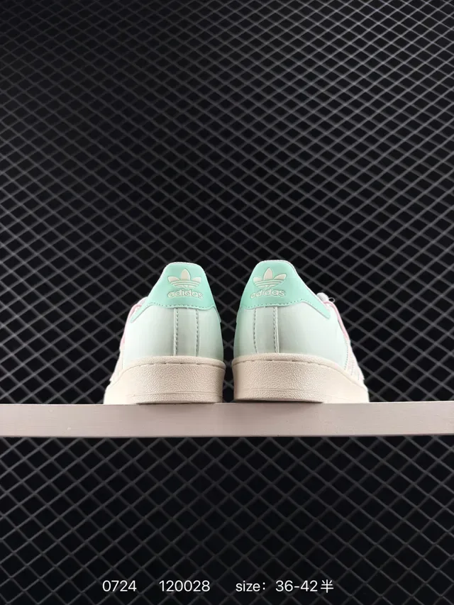 Adidas Superstar zapatillas lifestyle verde menta y rosa 2