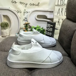 Adidas Superstar سليب أون أبيض أسلوب الحياة أحذية رياضية