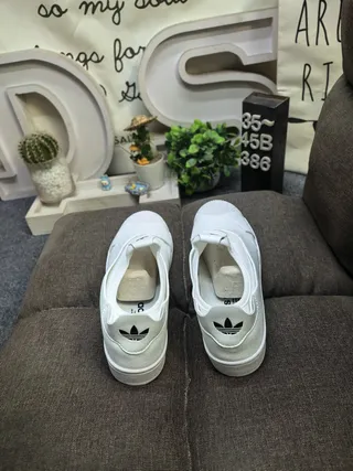 Adidas Superstar Slip-On White Lifestyle Sneakers 8