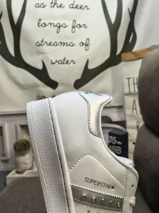 Adidas Superstar 白银金属生活休闲鞋 23