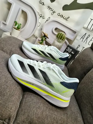 Adidas সাদা কালো হালকা বুনন উপর তিন স্ট্রাইপ দৌড়ানো জুতো 7