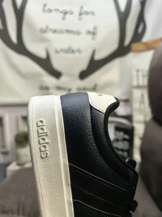 Sneakers Lifestyle Adidas Blanc et Vert Low-Top Look Cuir 13