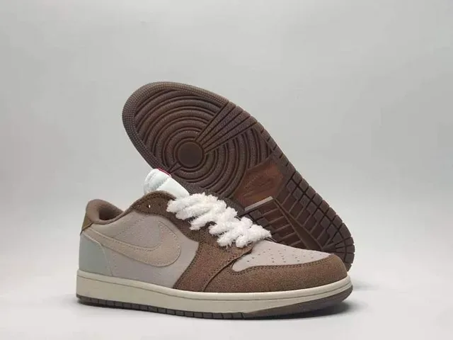 Air Jordan 1 বাদামী বেইজ লো-টপ সুয়েড আপার লাইফস্টাইল স্নিকার্স 2