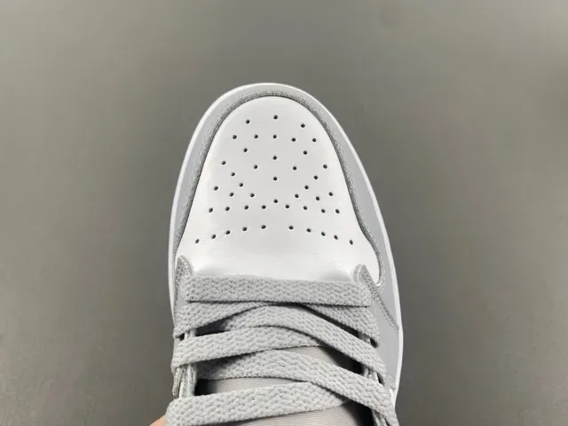 Air Jordan 1 灰海军蓝 高帮 皮革拼接 篮球鞋 5