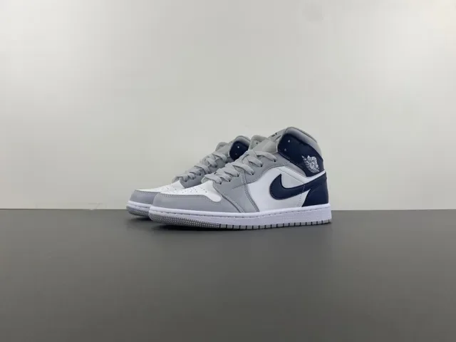 Air Jordan 1 灰海军蓝 高帮 皮革拼接 篮球鞋 10