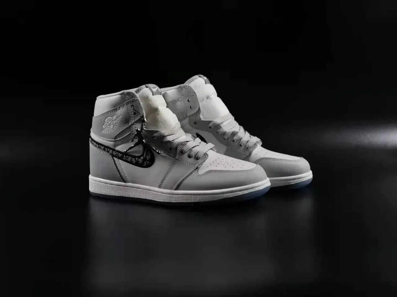 Air Jordan 1 High Chaussures de basket gris clair blanc bleu translucide 9