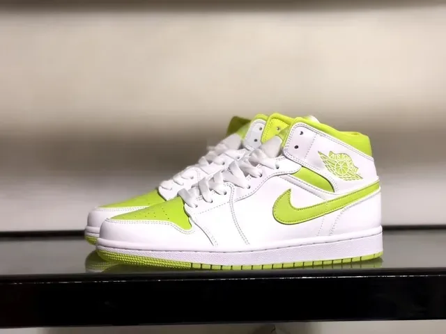 Air Jordan 1 High Blanc Vert Lime Chaussures de Basket 3