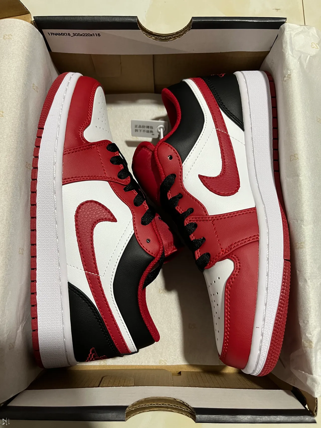 Air Jordan 1 Low White Red Black Chaussures de Basketball 7