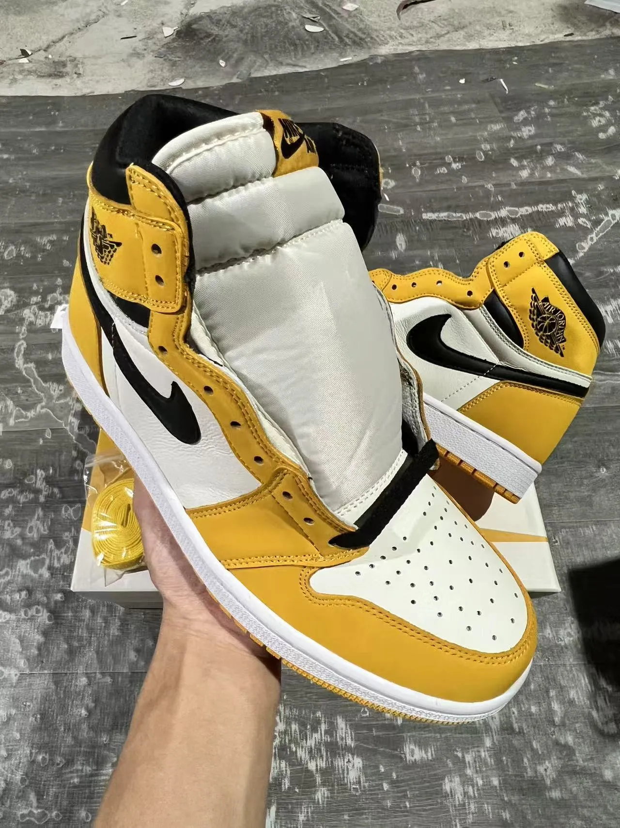 Air Jordan 1 হলুদ কালো হাই-টপ চামড়ার আপার বাস্কেটবল জুতো 2