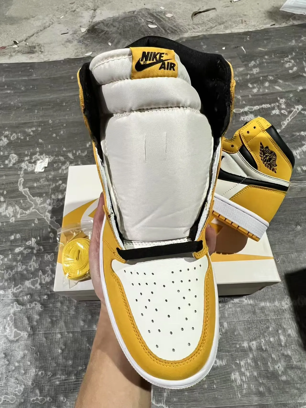 Air Jordan 1 হলুদ কালো হাই-টপ চামড়ার আপার বাস্কেটবল জুতো 3