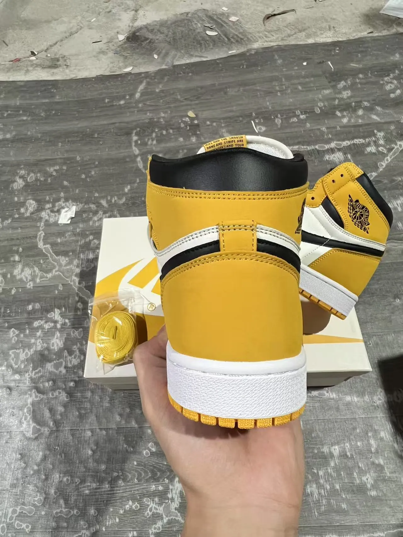 Air Jordan 1 হলুদ কালো হাই-টপ চামড়ার আপার বাস্কেটবল জুতো 8