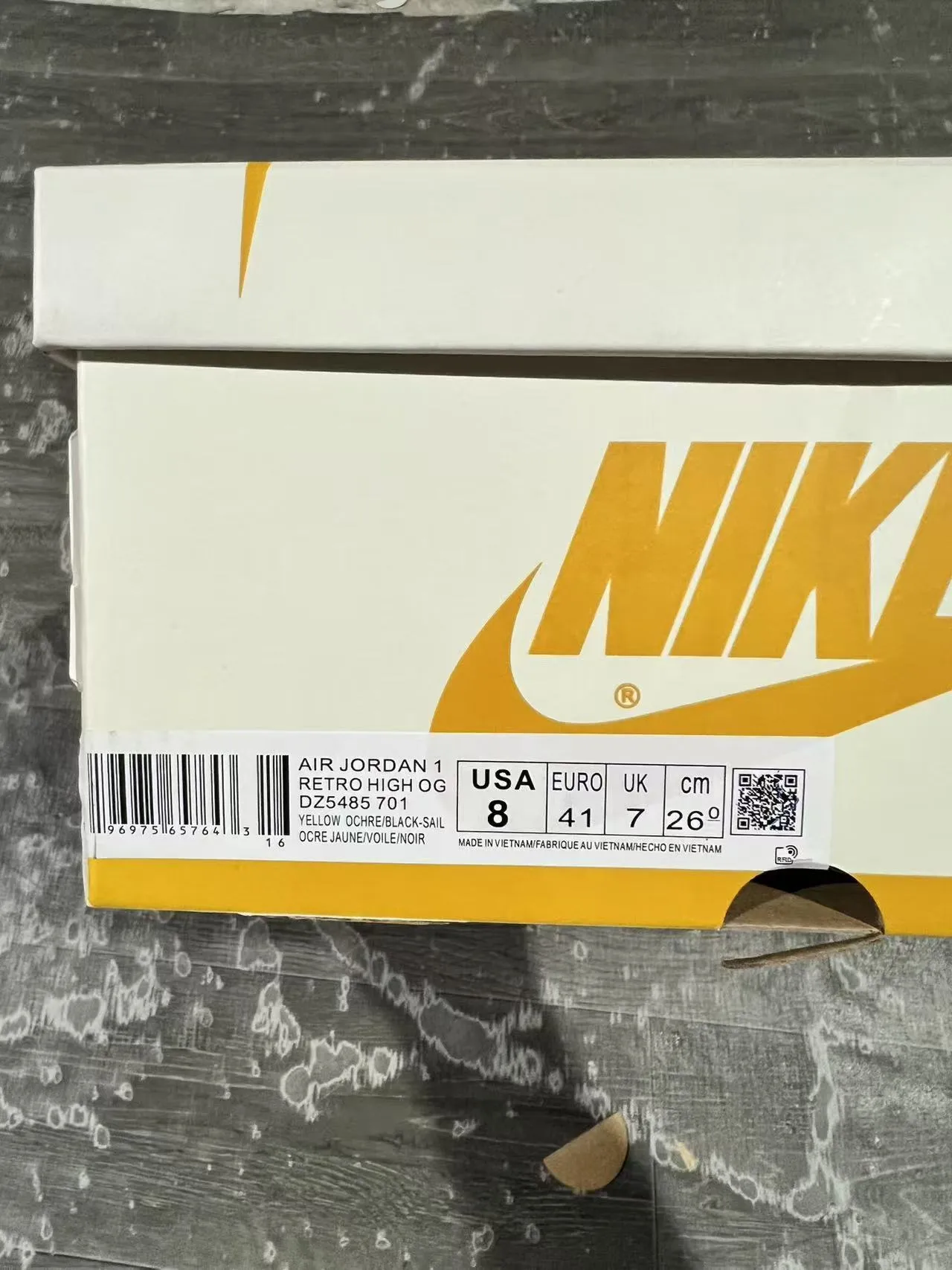 Air Jordan 1 হলুদ কালো হাই-টপ চামড়ার আপার বাস্কেটবল জুতো 10