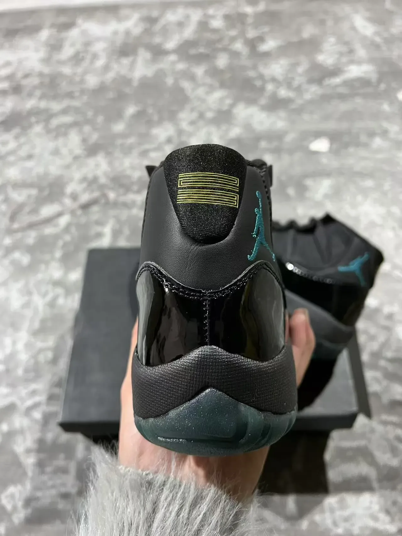 Air Jordan 11 Black Teal पैटेंट चमड़ा बास्केटबॉल जूते 7