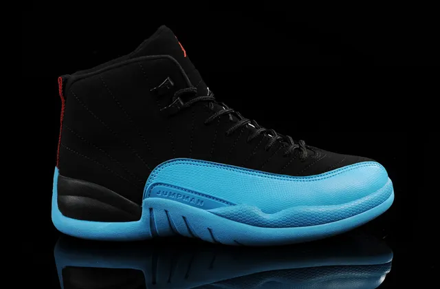 Tênis de basquete Air Jordan 12 preto e azul ciano 7