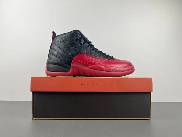 Air Jordan 12 काले और लाल बास्केटबॉल जूते 16