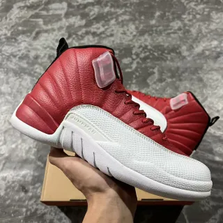 Air Jordan 12 Zapatos de Baloncesto de Cuero Cuadrillé Rojo y Blanco