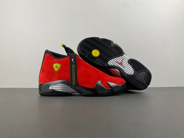 Tênis de basquete Air Jordan 14 Ferrari em camurça vermelha 12