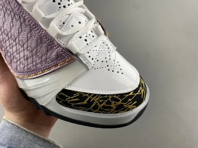 Air Jordan 22 Lavanda e Branco Tênis de Basquete Acolchoados 2