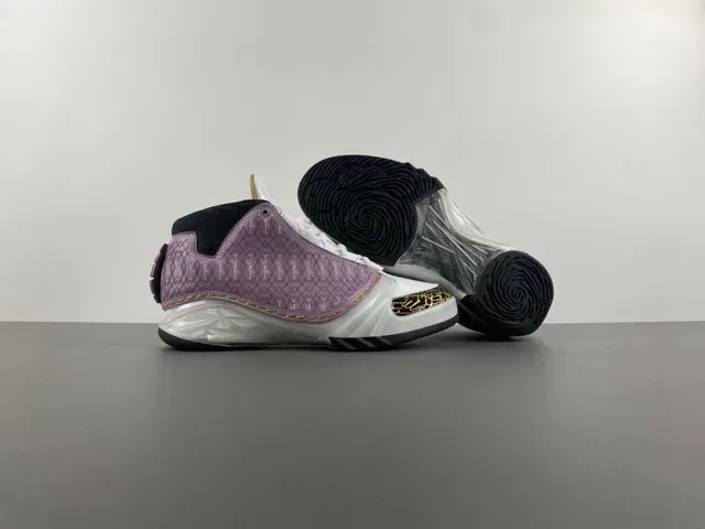 Air Jordan 22 Lavanda e Branco Tênis de Basquete Acolchoados 12