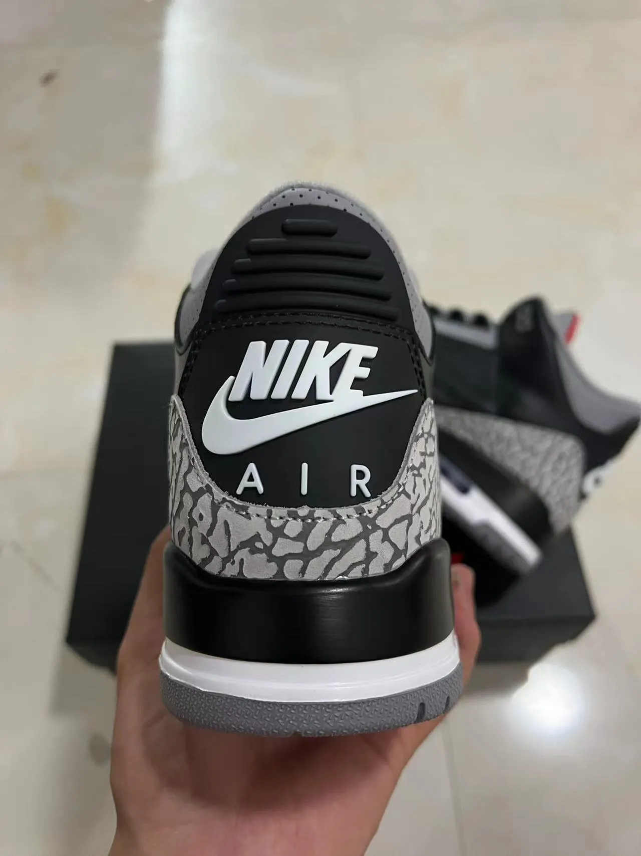Chaussures de basketball Air Jordan 3 Black Cement Elephant Print 8