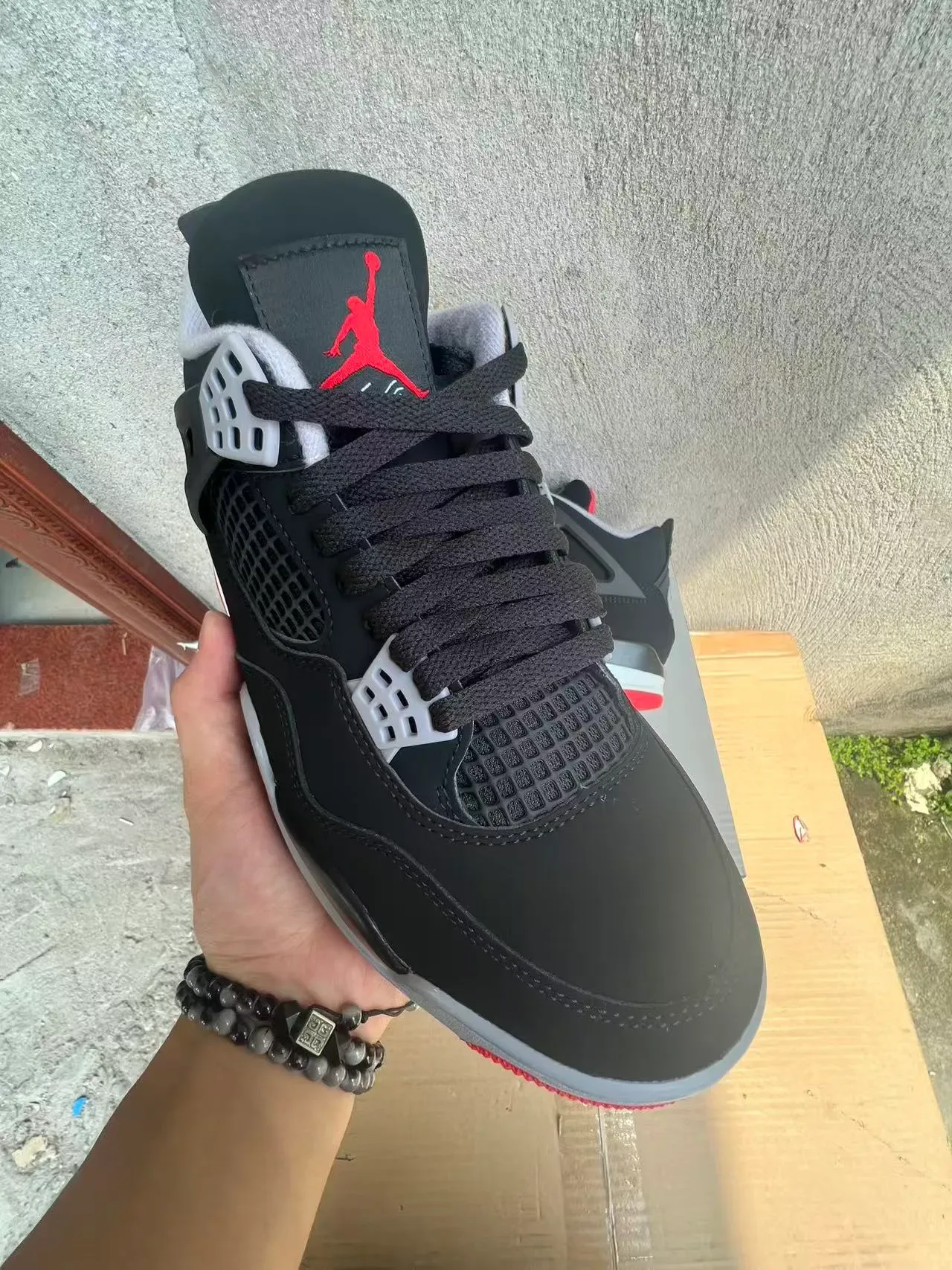 Air Jordan 4 Preto Vermelho Branco Tênis de Basquete 2