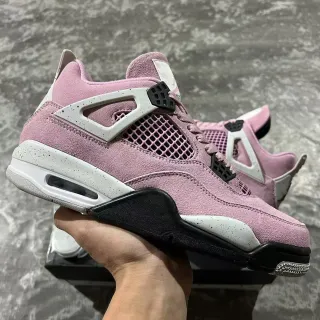 Air Jordan 4 गुलाबी साबर बास्केटबॉल जूते