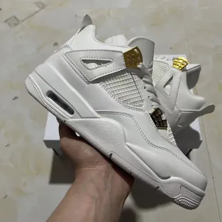 Air Jordan 4 Tênis de basquete branco dourado