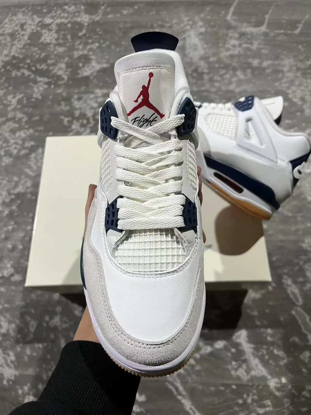 Air Jordan 4 White Navy Gum حذاء كرة السلة 3