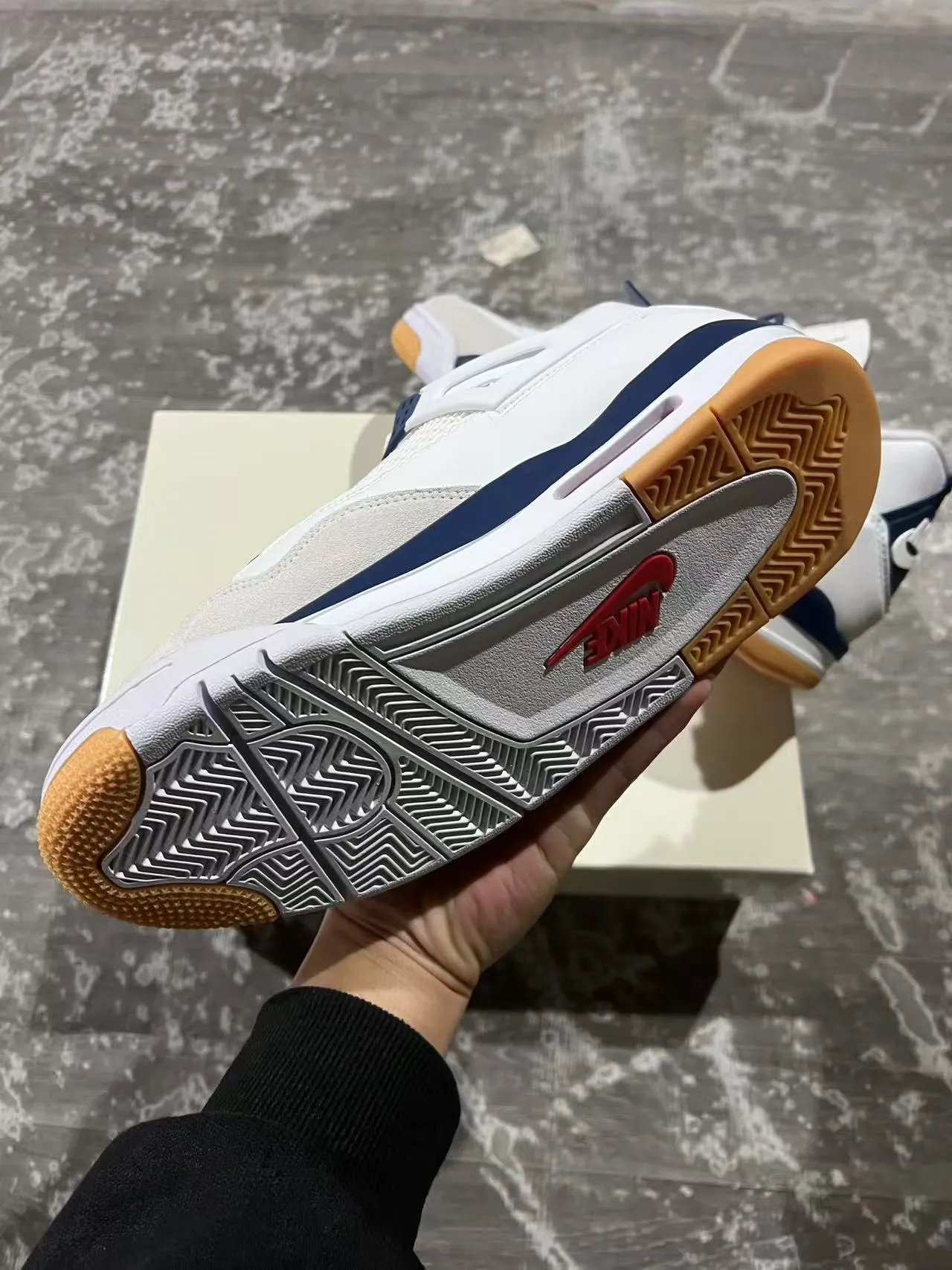 Air Jordan 4 White Navy Gum حذاء كرة السلة 6