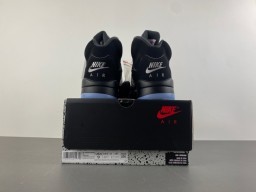Air Jordan 5 Tênis de Basquete Preto e Cinza de Malha Alta 18
