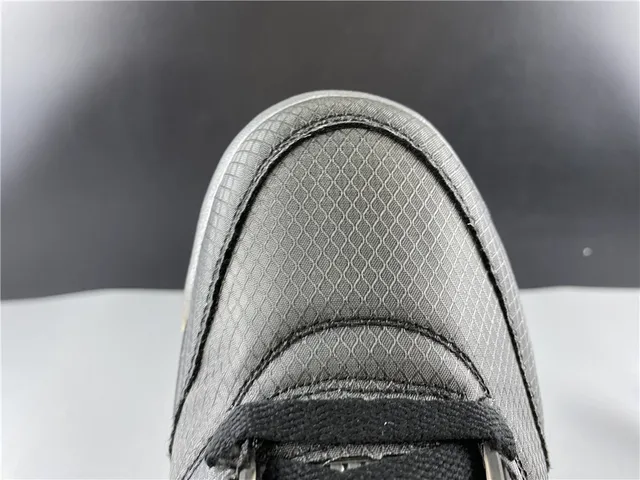 Zapatillas de baloncesto Air Jordan 5 gris y amarillo 11