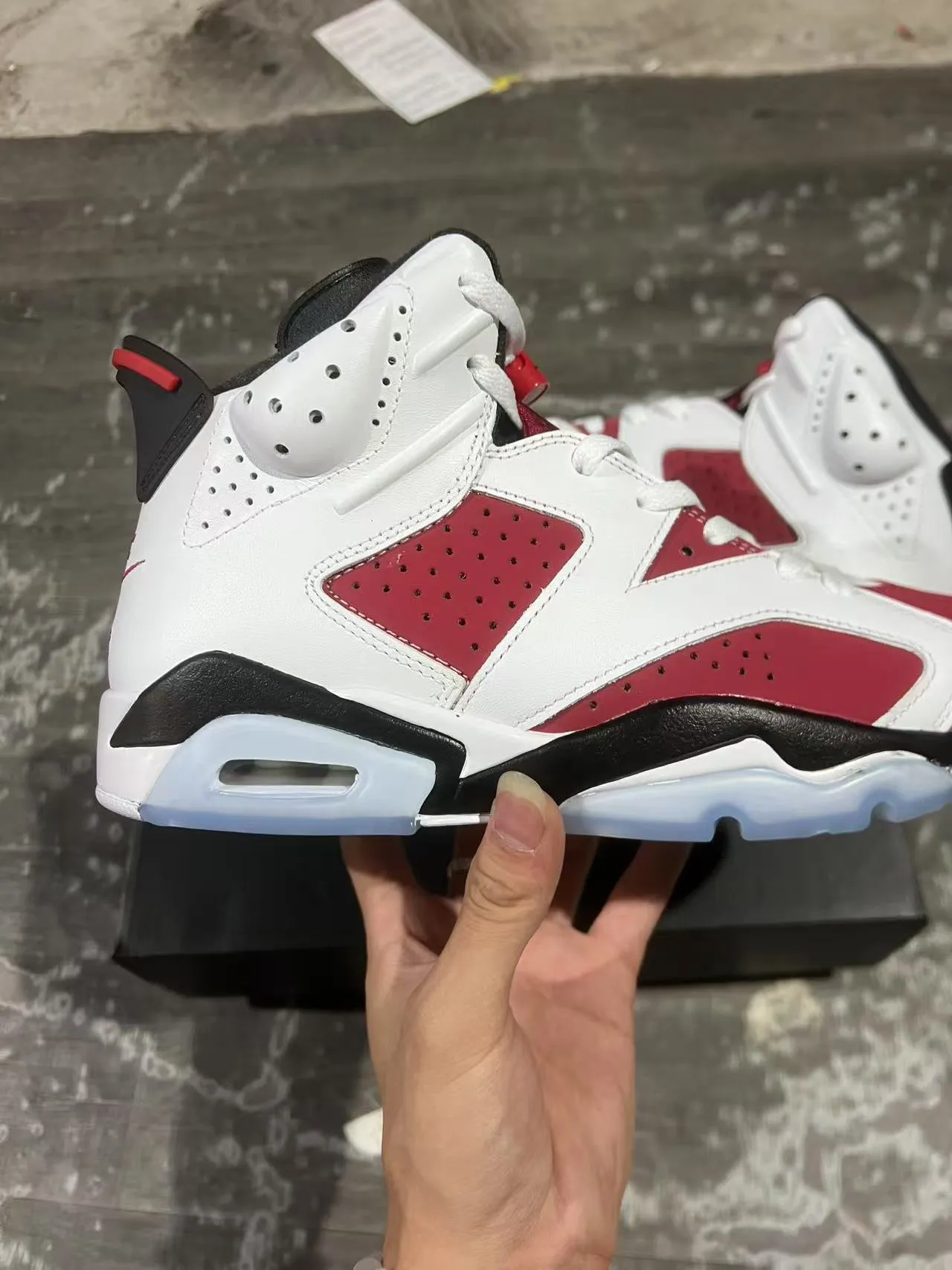 Air Jordan 6 白红黑篮球鞋 7
