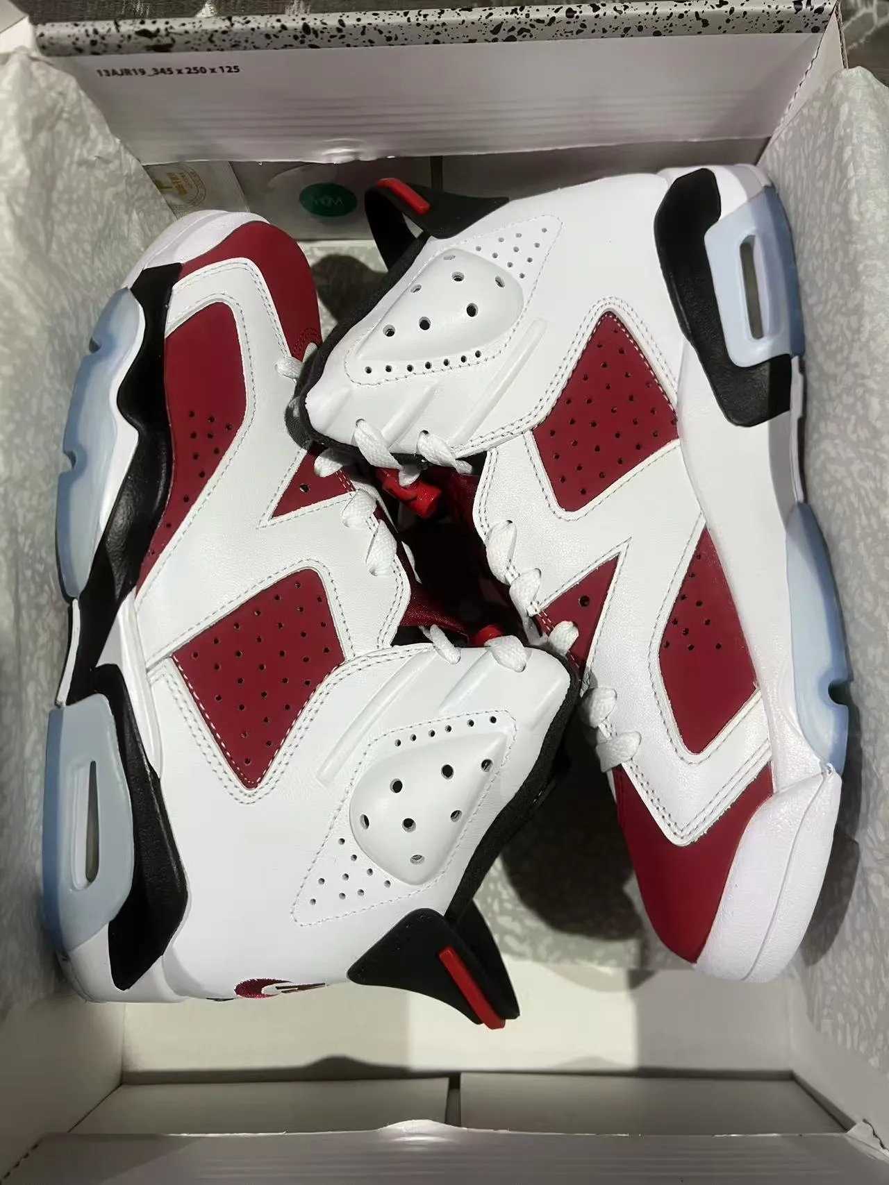 Air Jordan 6 白红黑篮球鞋 8