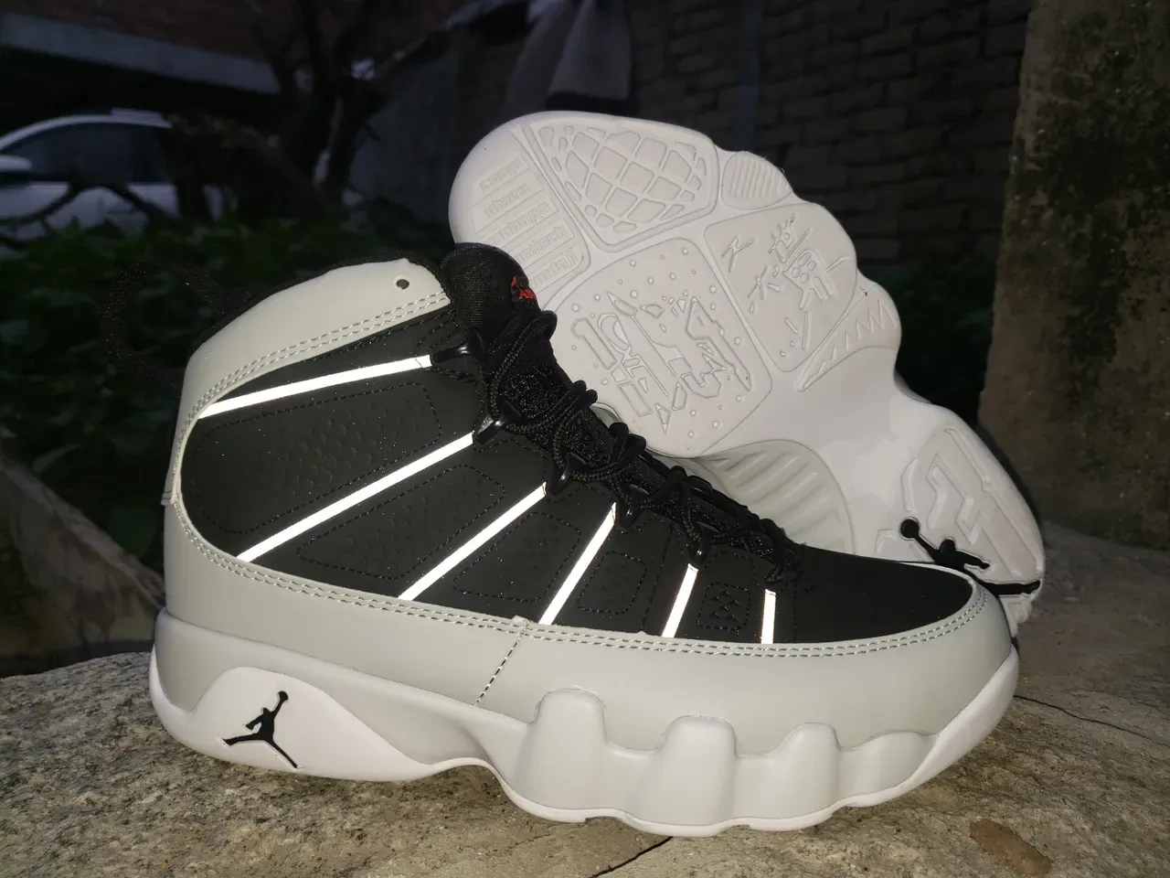 Air Jordan 9 Preto e Branco Tênis de Basquete de Topo Alto 2