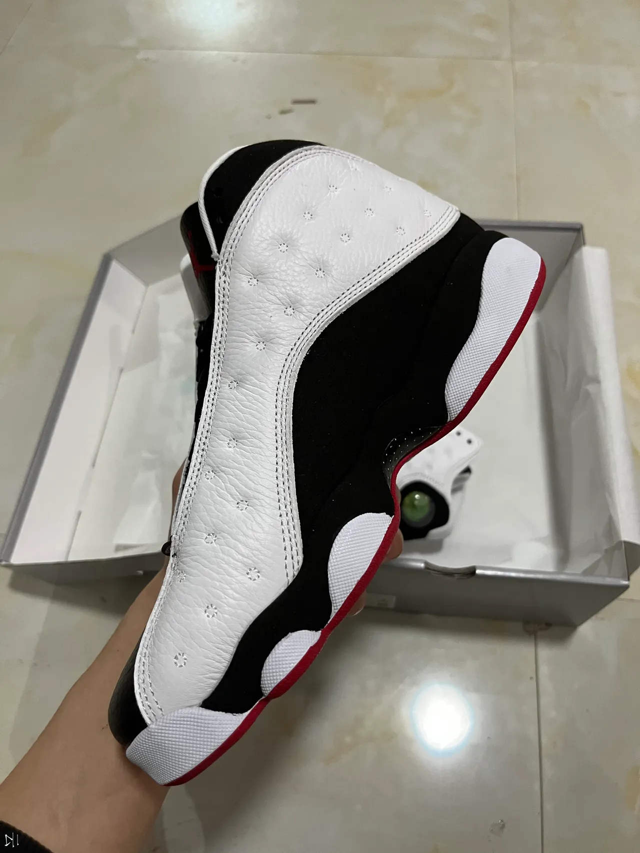 Air Jordan White Black Quilted Leather Upper High-Top Silhouette Basketball Shoes 4