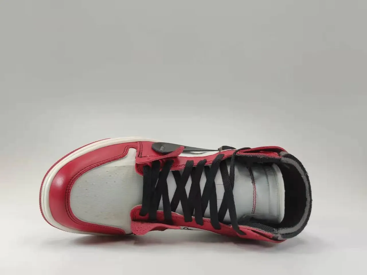 Air Jordan x Off-White Air Jordan 1 Deconstructed लाल बास्केटबॉल जूते 5