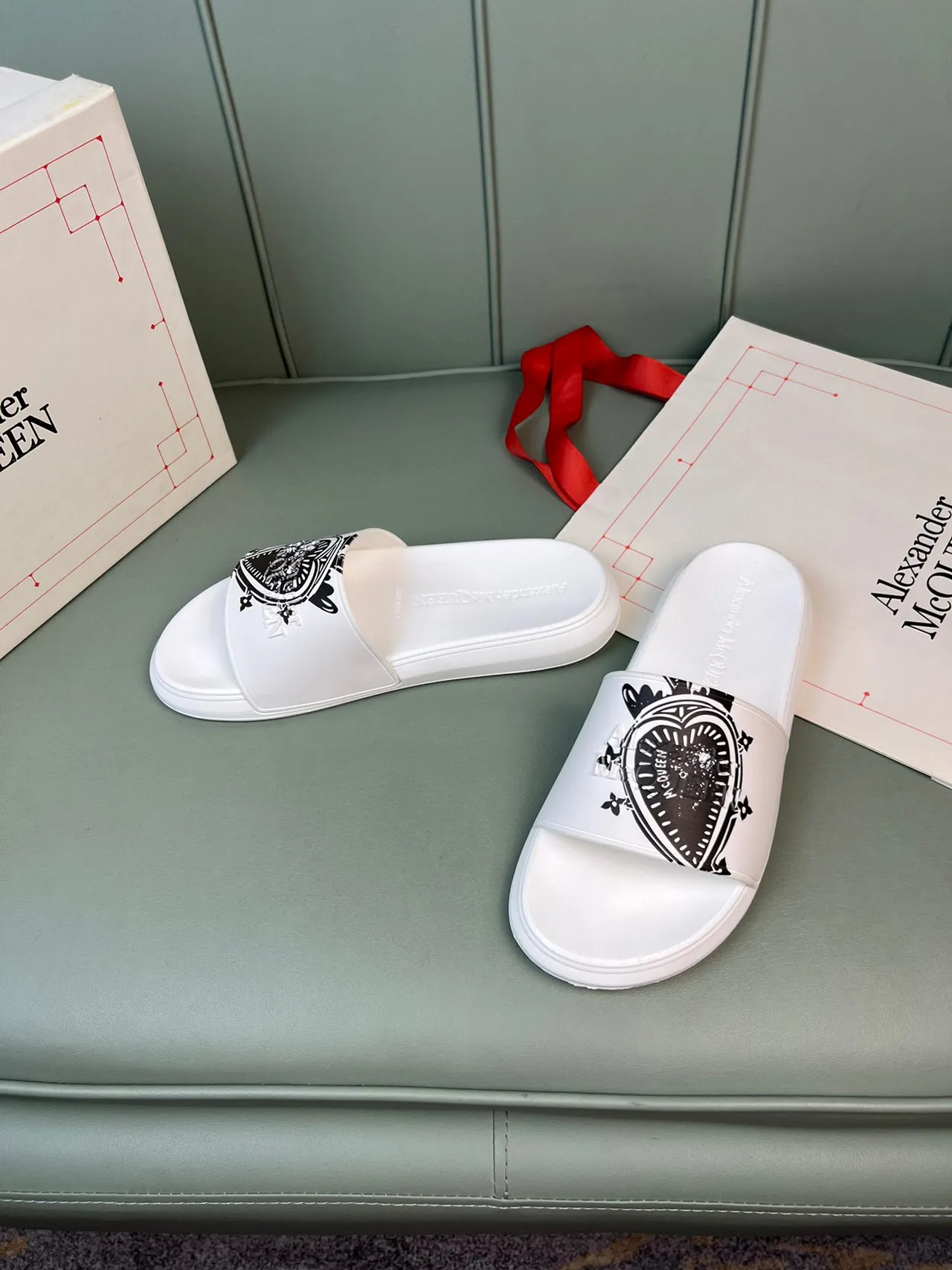 Alexander McQueen Heart Graphic Slide White Black Rubber-Like Ornate Strap Slippers 8