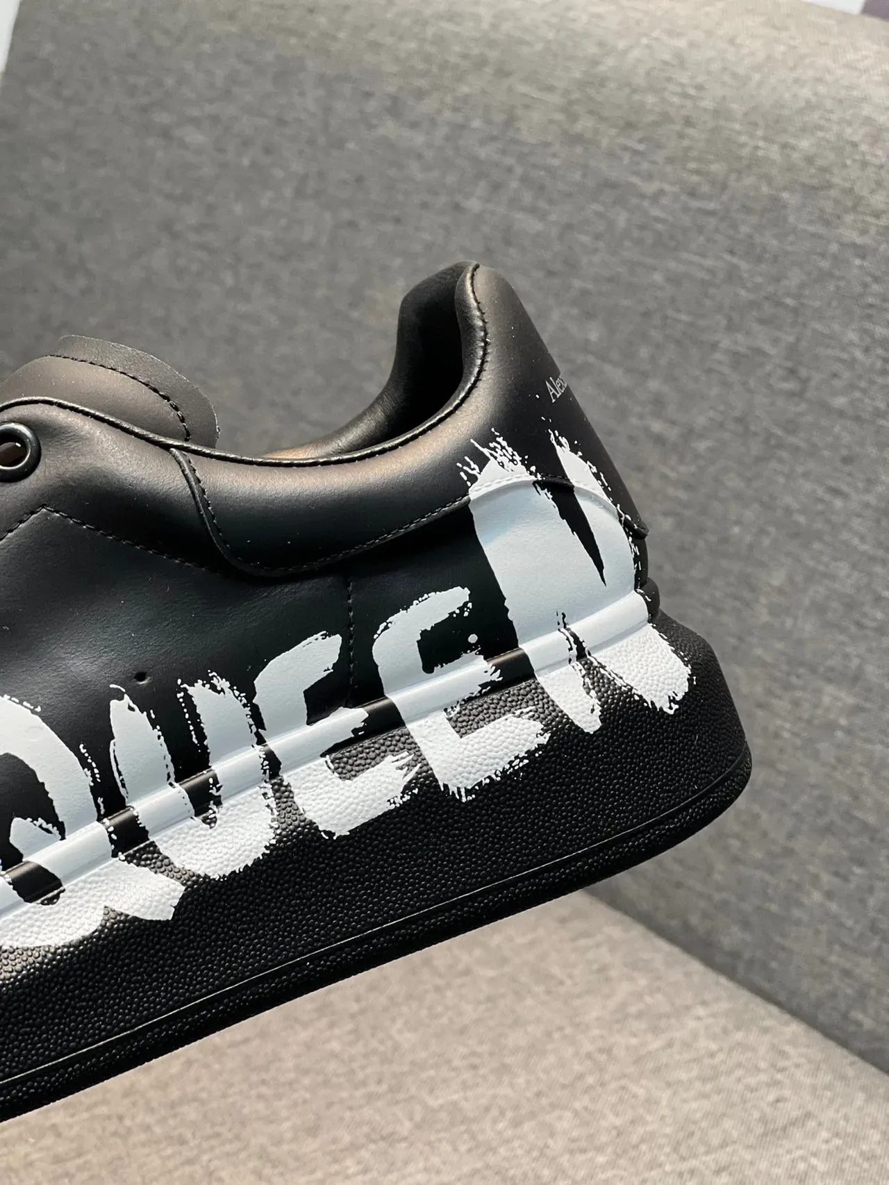 Alexander McQueen Oversized Sneaker Black White Platform Sole Graffiti-Style Logo Lifestyle Sneakers 8