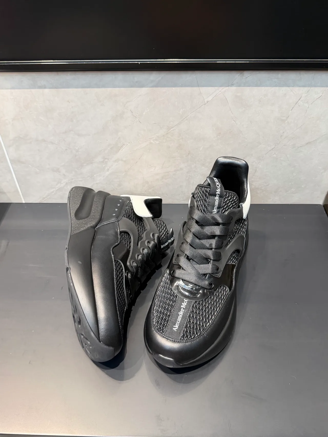 Alexander McQueen Oversized Sneaker Black White Silhouette Mesh And Leather Upper Chunky Sneakers 3