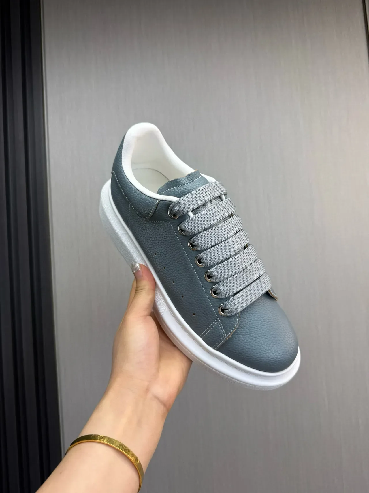 Alexander McQueen Oversized Sneaker Gray Pebbled Leather Lifestyle Sneakers 8