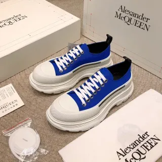 Alexander McQueen ओवरसाइज्ड स्नीकर रॉयल ब्लू व्हाइट लाइफस्टाइल स्नीकर