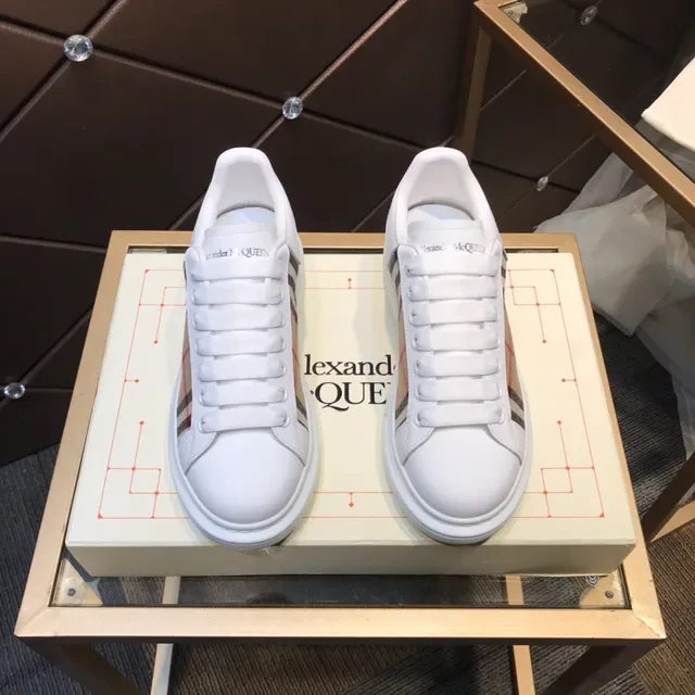 Alexander McQueen Oversized Sneaker White Beige Plaid Lifestyle Sneakers 9